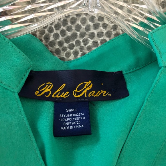 BLUE RAIN: Green Top - Picture 2 of 2